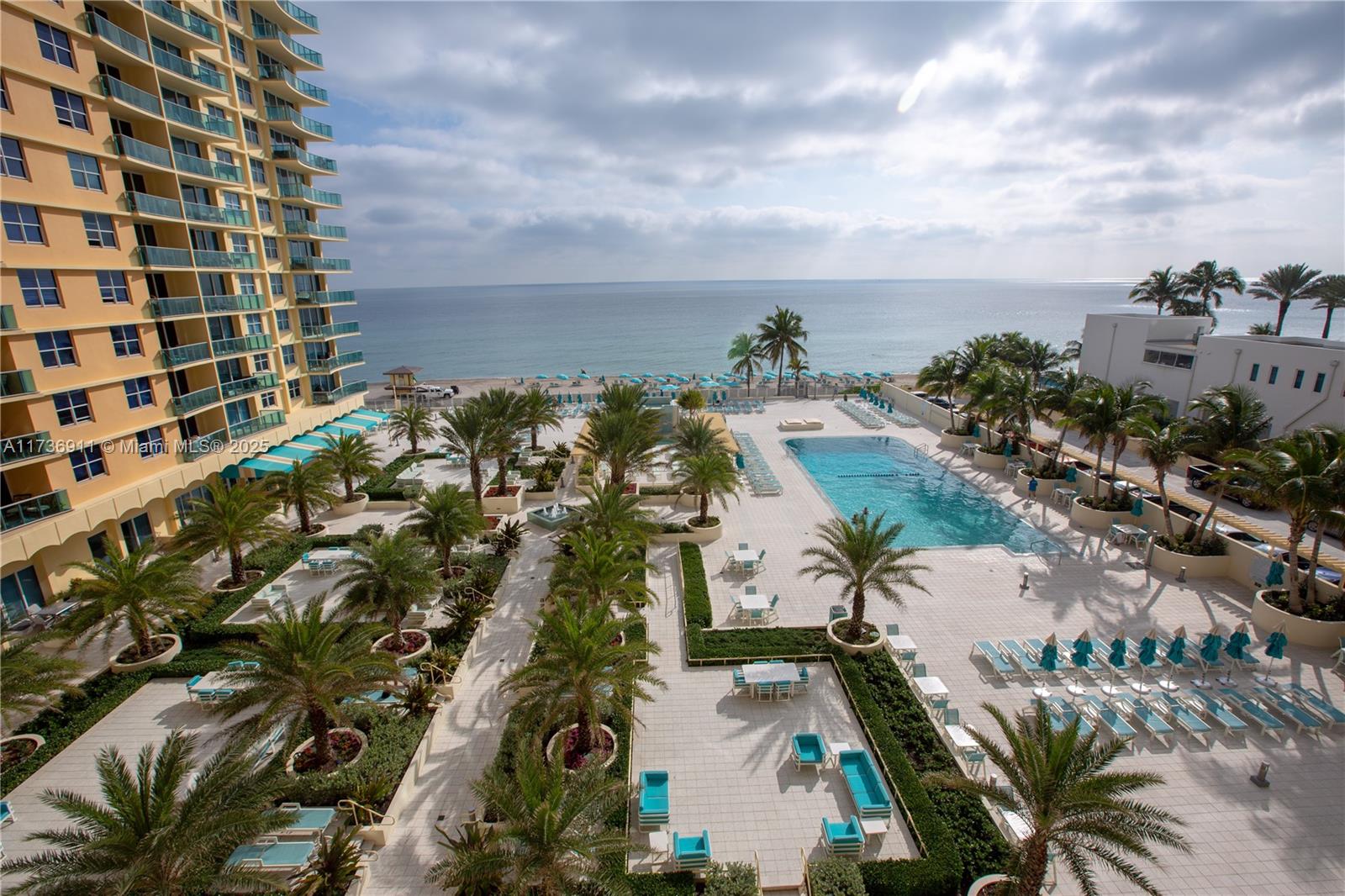 WAVE CONDO - Residential Lease