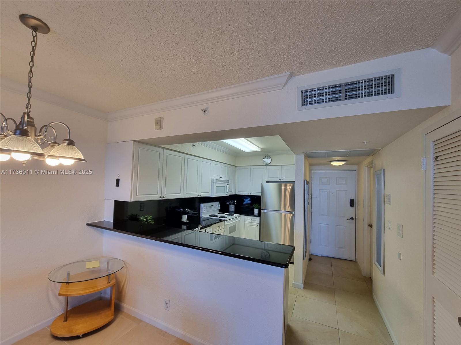 WAVE CONDO - Residential Lease