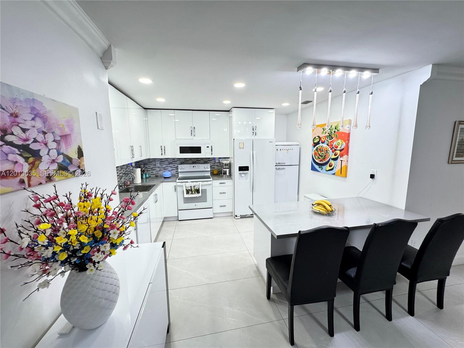 LAKE ORLEANS WEST - Residential