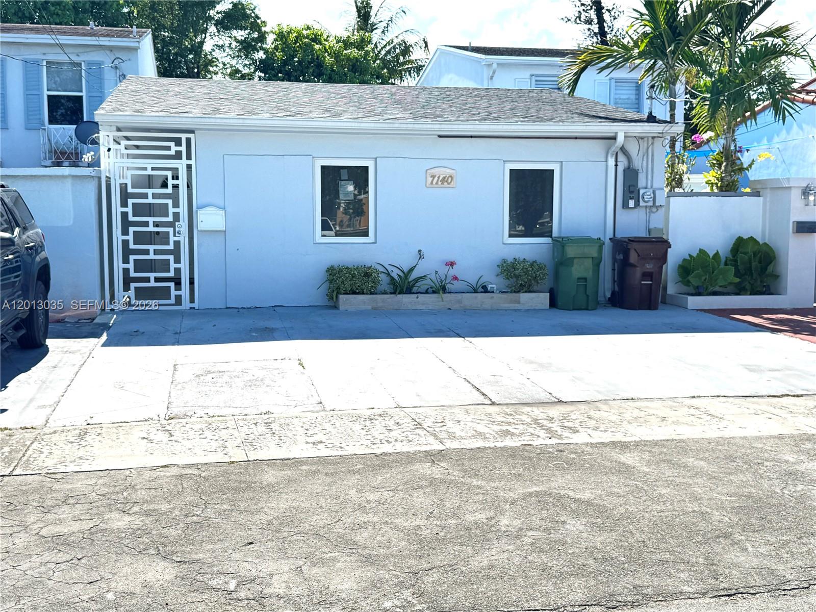 LAKE ORLEANS WEST - Residential