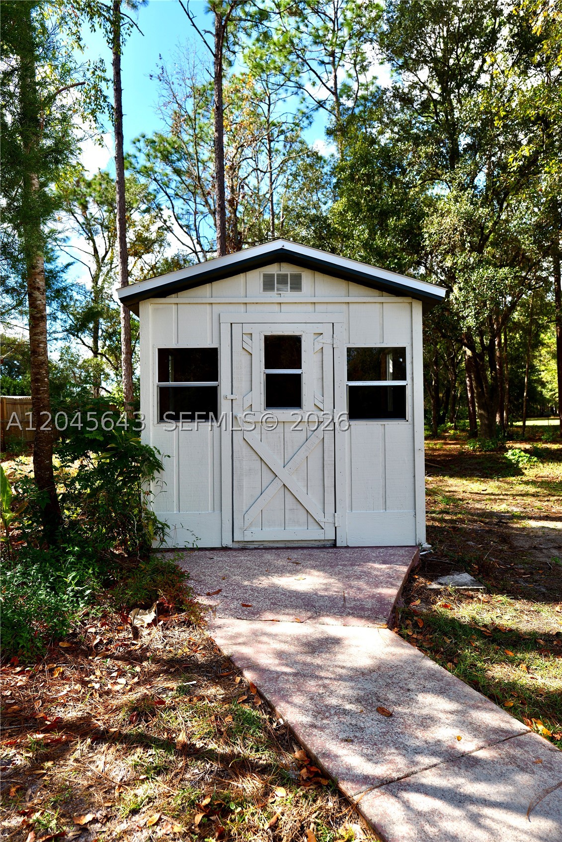 RAINBOW SPRINGS WOODLANDS - Residential