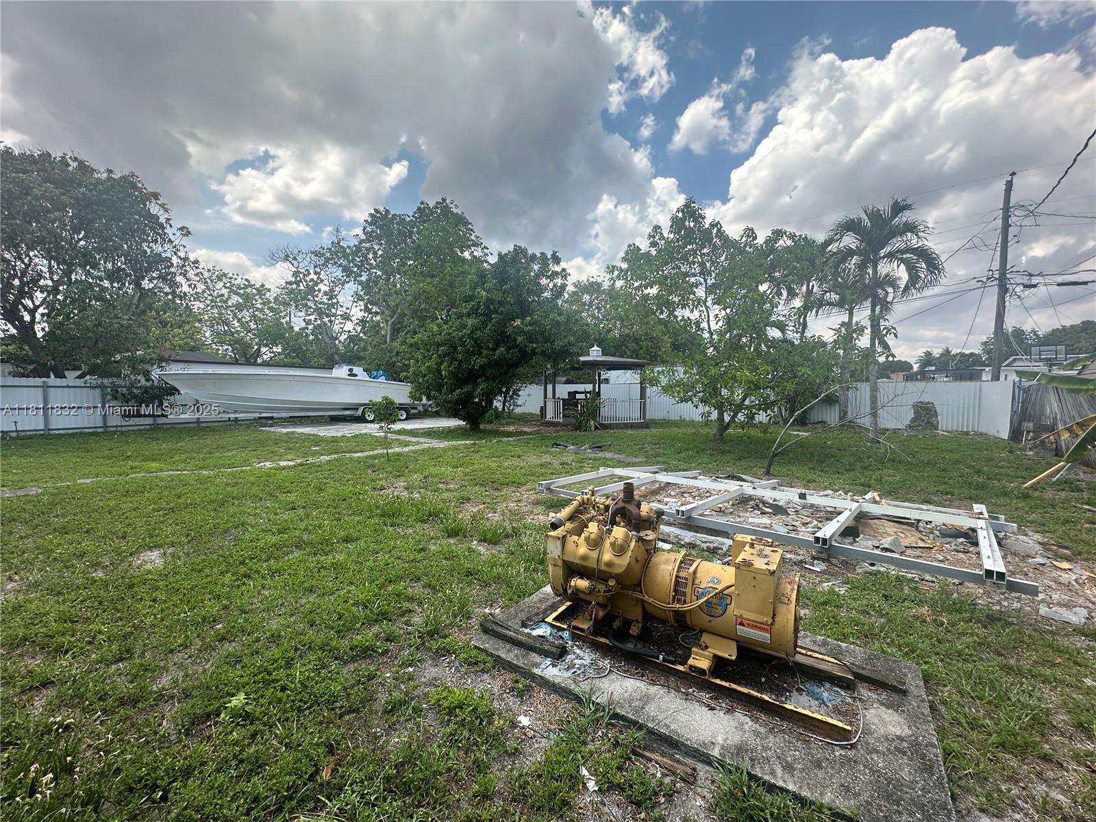 ANDREWS PARK - Residential