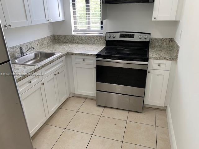 LITTLE SUNSHINE ACRES - Residential Lease
