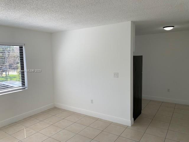 LITTLE SUNSHINE ACRES - Residential Lease