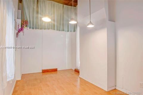 OCEAN BEACH ADDN NO 3 - Residential Lease