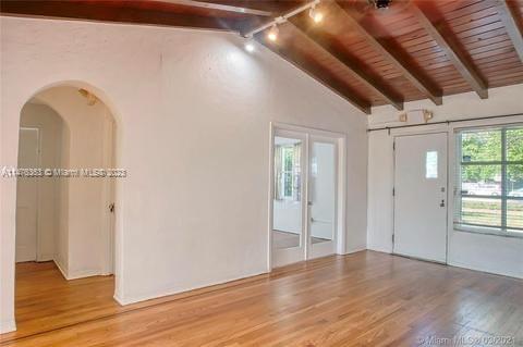 OCEAN BEACH ADDN NO 3 - Residential Lease