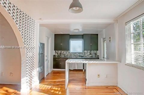 OCEAN BEACH ADDN NO 3 - Residential Lease