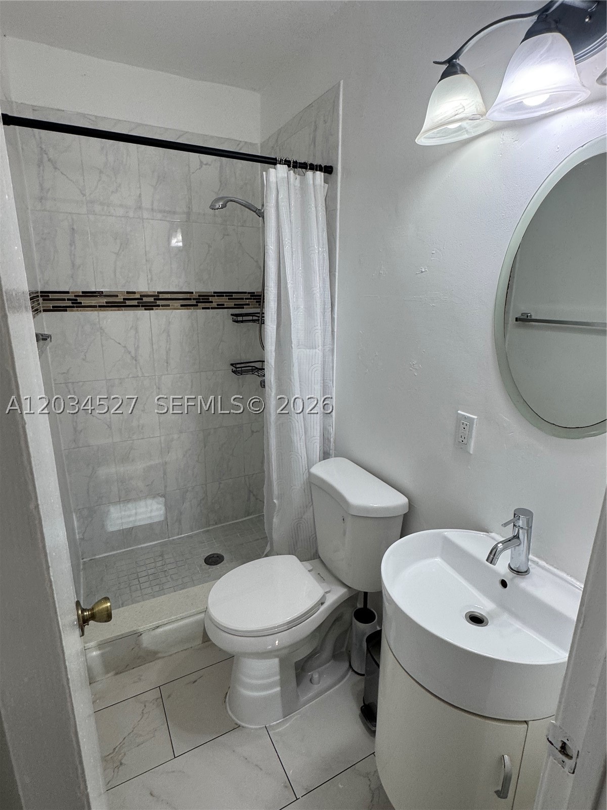 BEACON MANOR - Residential Lease