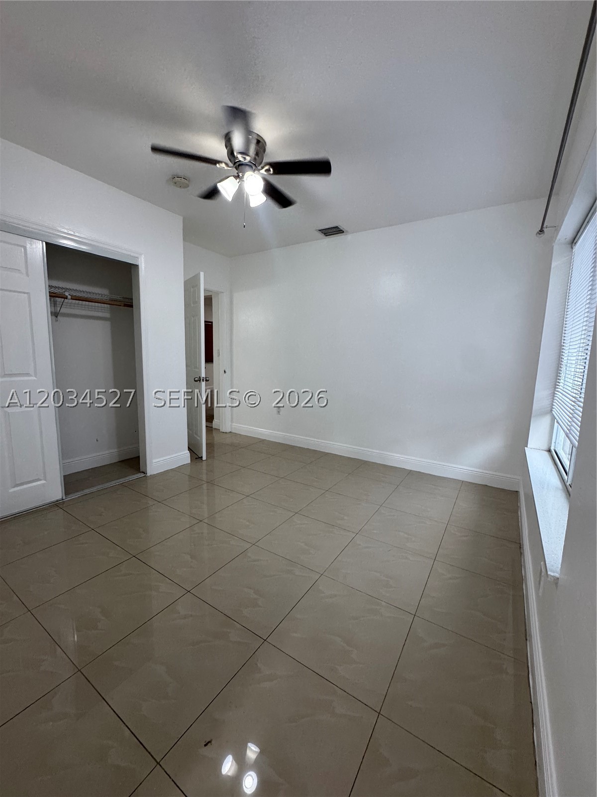 BEACON MANOR - Residential Lease