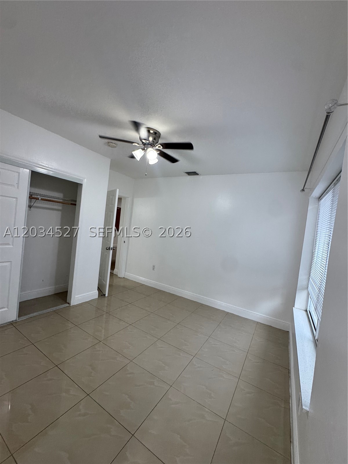 BEACON MANOR - Residential Lease