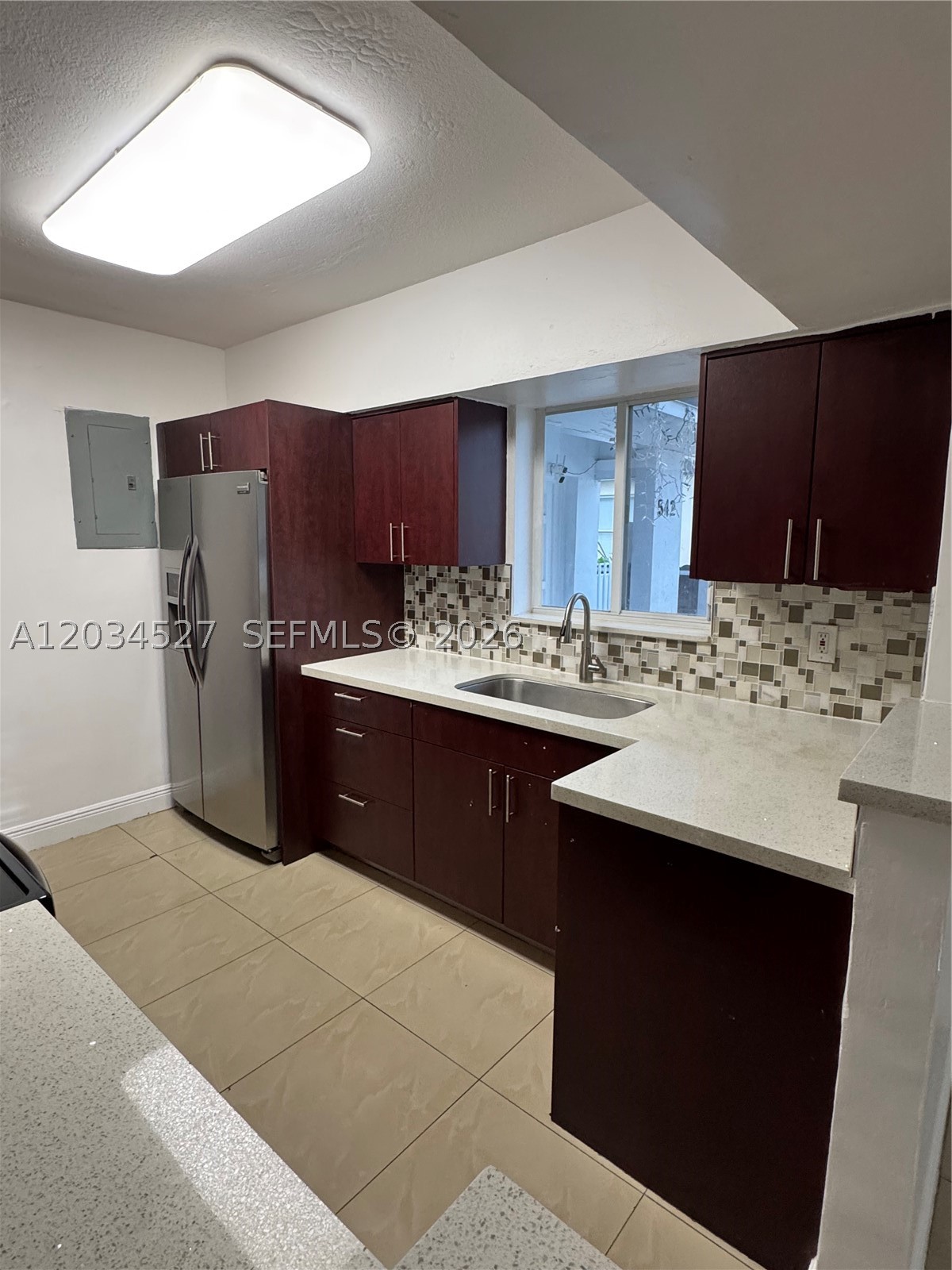 BEACON MANOR - Residential Lease