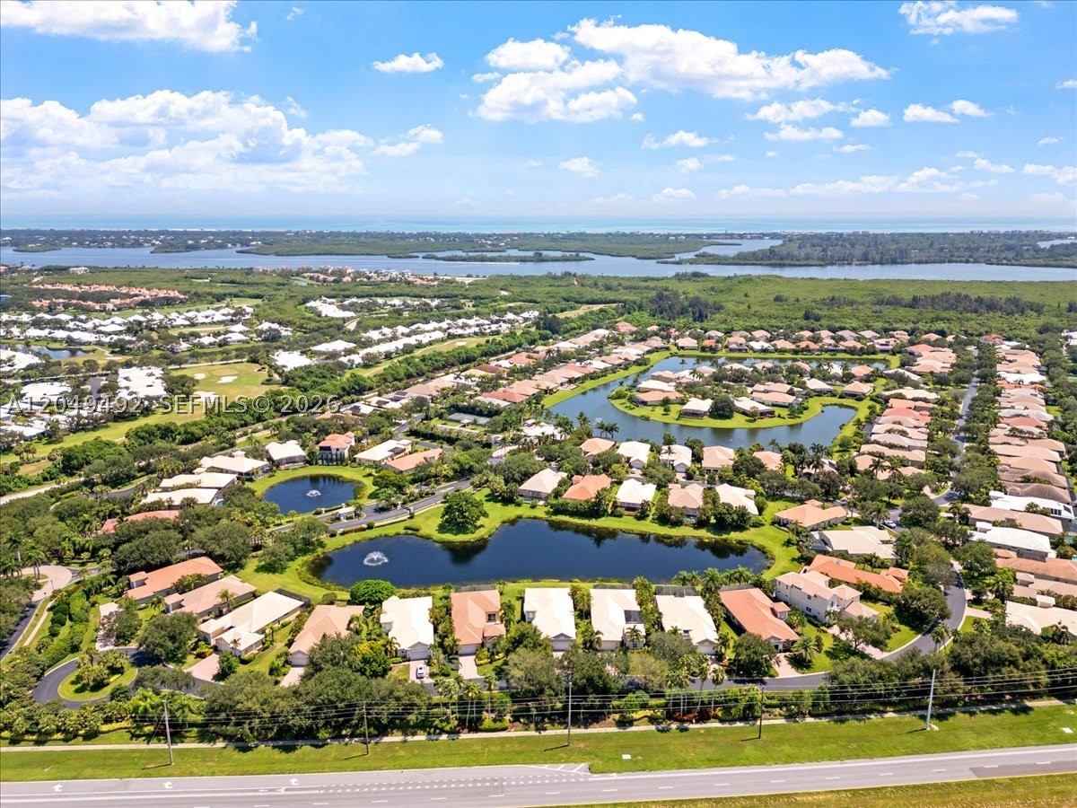 RIVERWIND PHASE ONE SUB - Residential