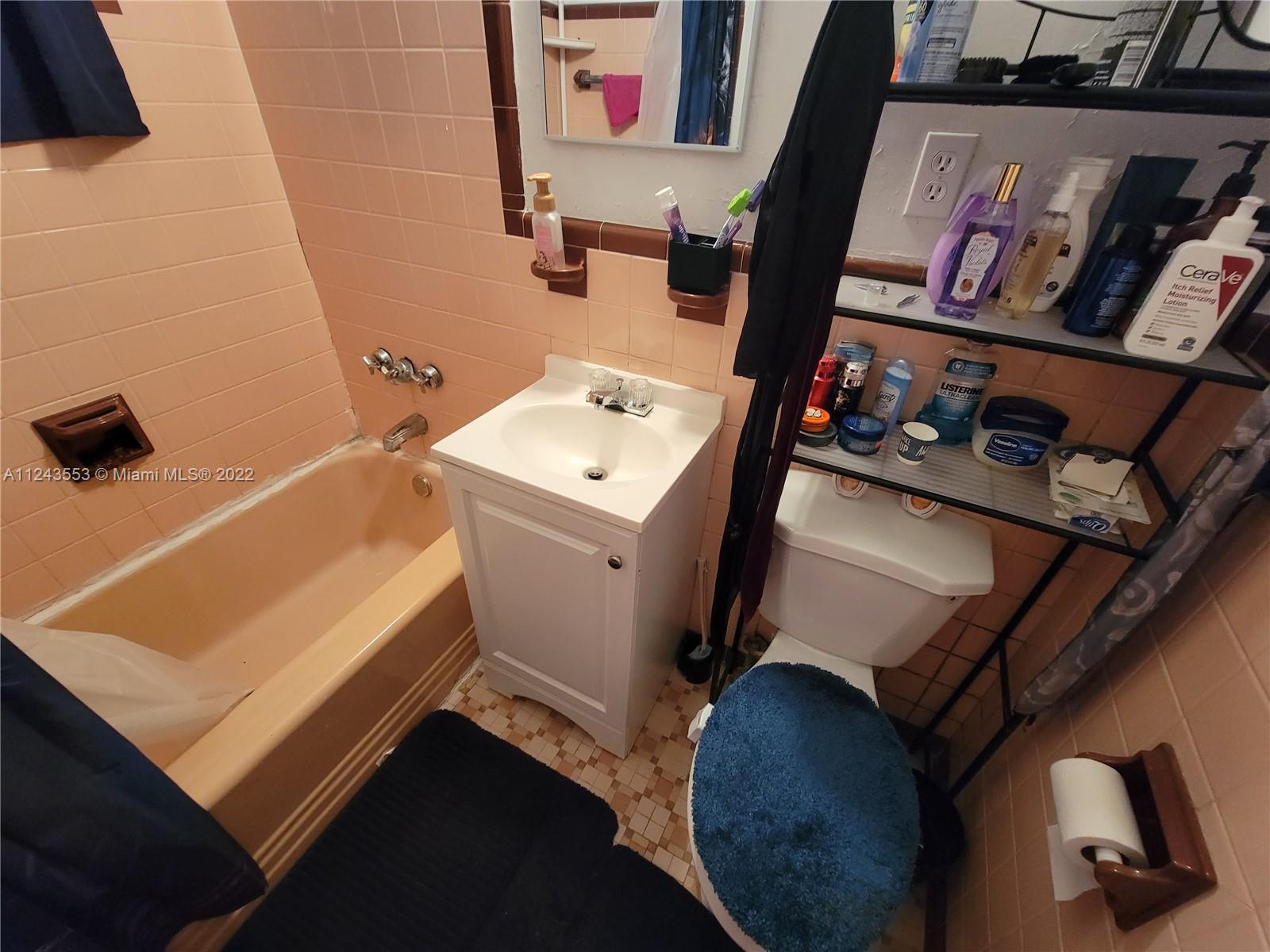 FLORAL PK 1ST AMD - Residential Income