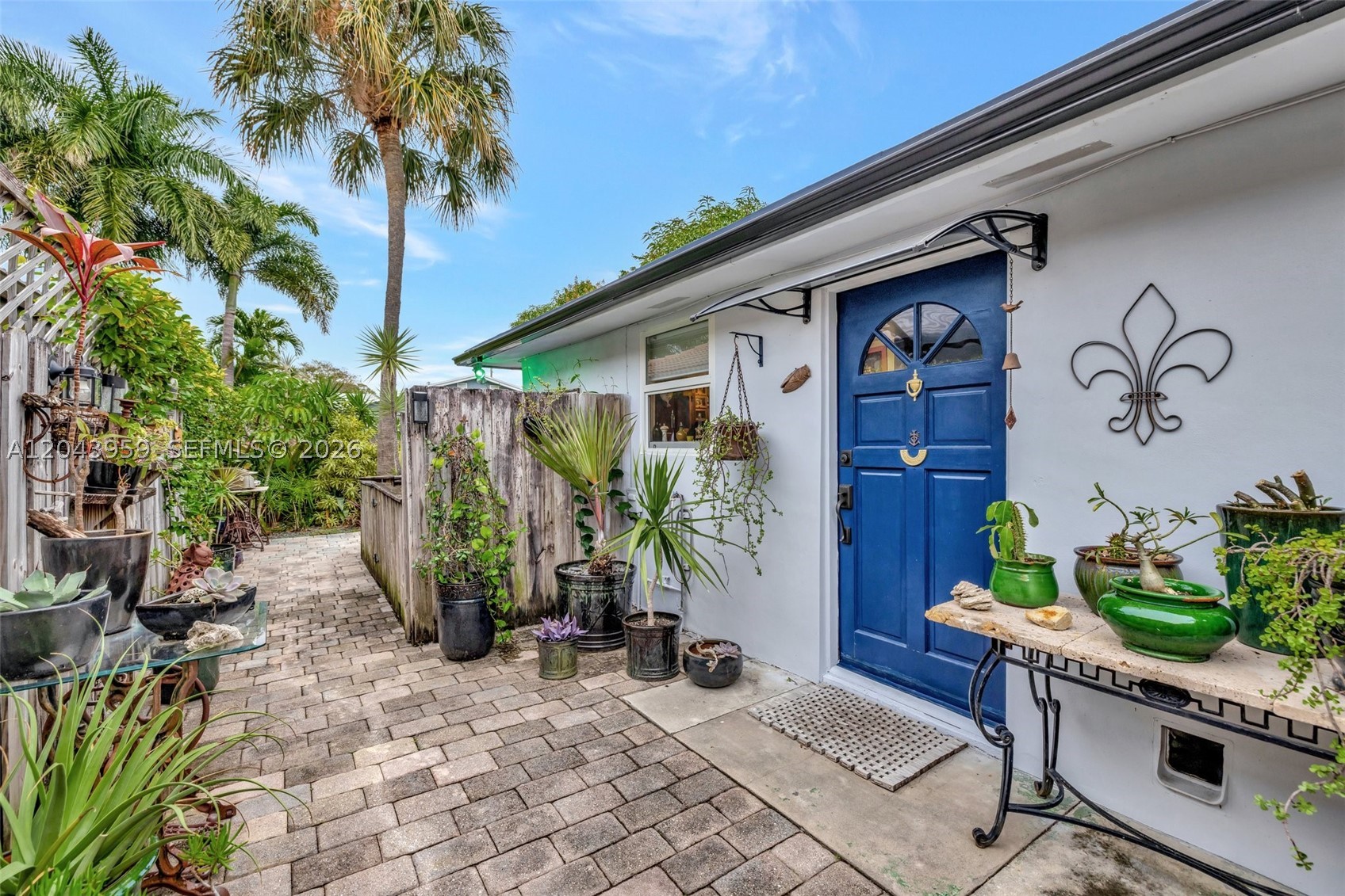 OAKLAND PARK - Residential Income