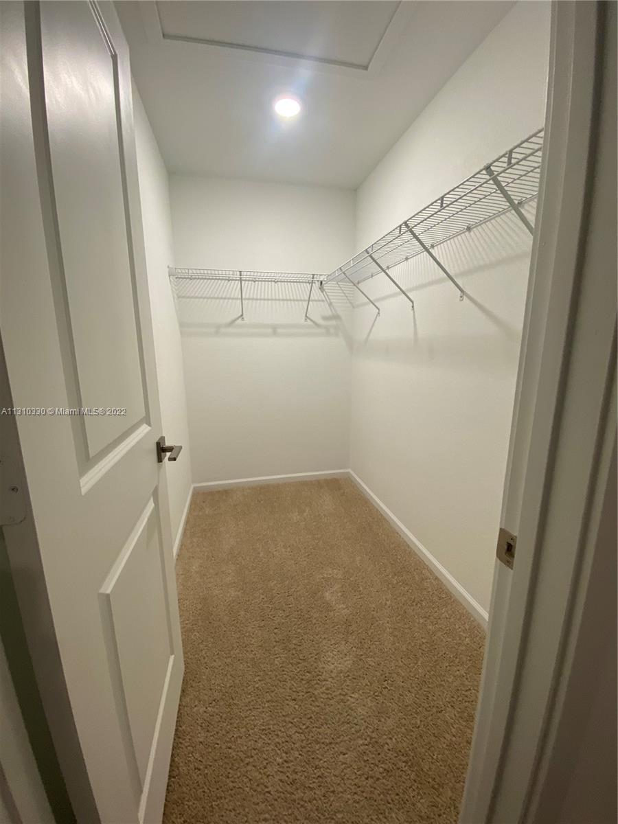 TOWNS AT SEASCAPE - Residential Lease