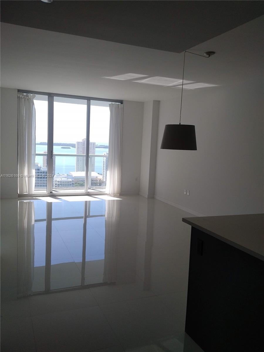 500 BRICKELL E - Residential Lease