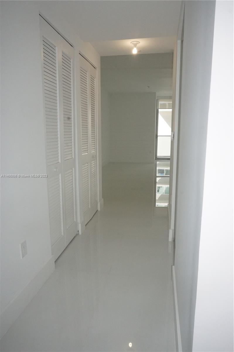 ARIA ON THE BAY - Residential Lease