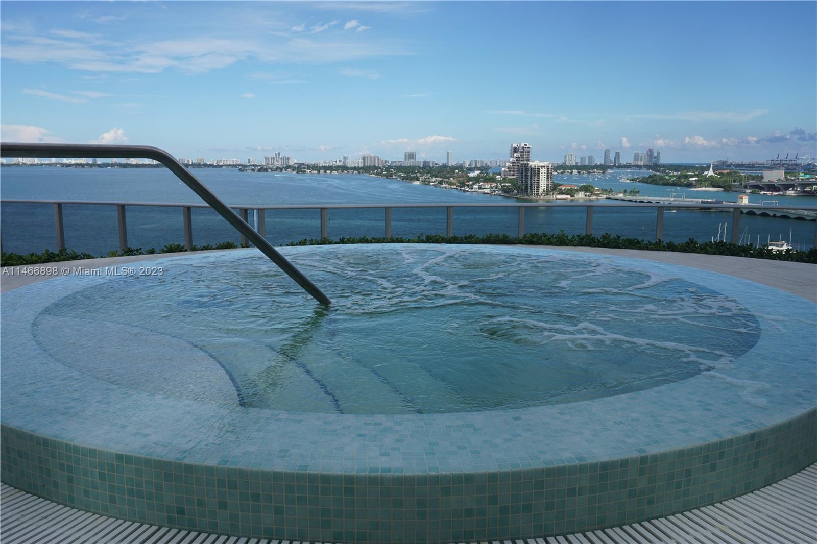 ARIA ON THE BAY - Residential Lease
