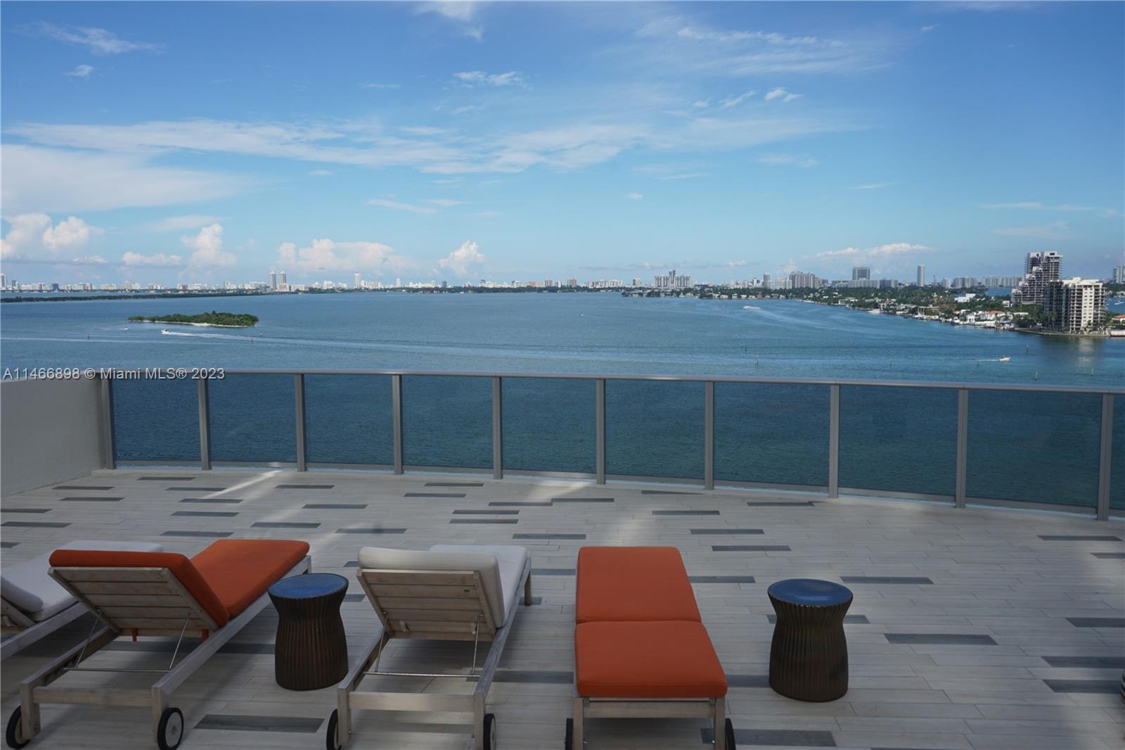ARIA ON THE BAY - Residential Lease