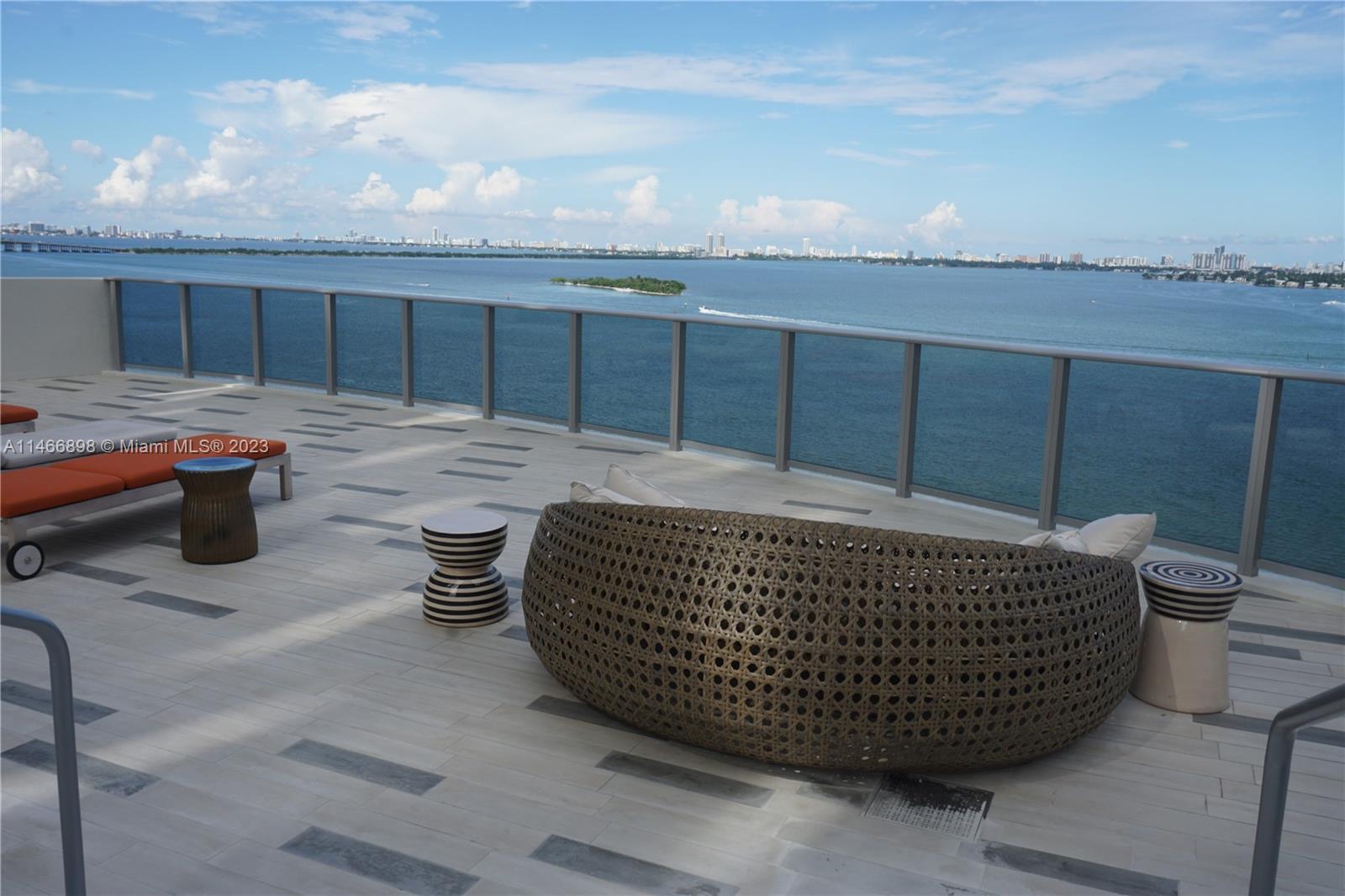 ARIA ON THE BAY - Residential Lease