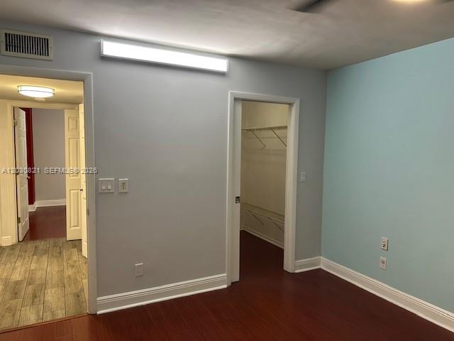 COUNTRY LANE CONDO #2 - Residential Lease