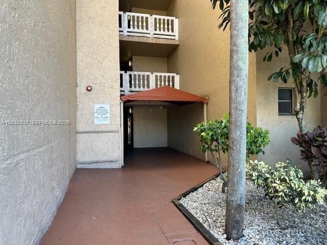COUNTRY LANE CONDO #2 - Residential Lease