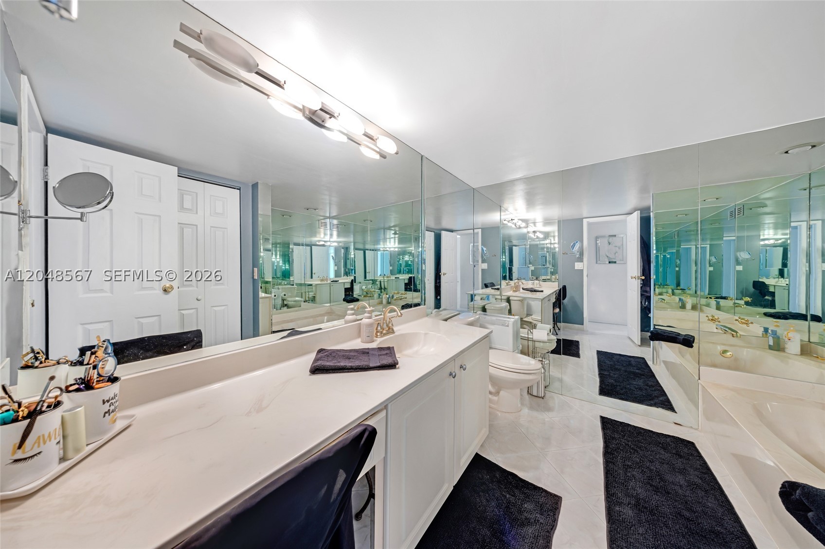 OCEANVIEW PARK CONDO - Residential Lease