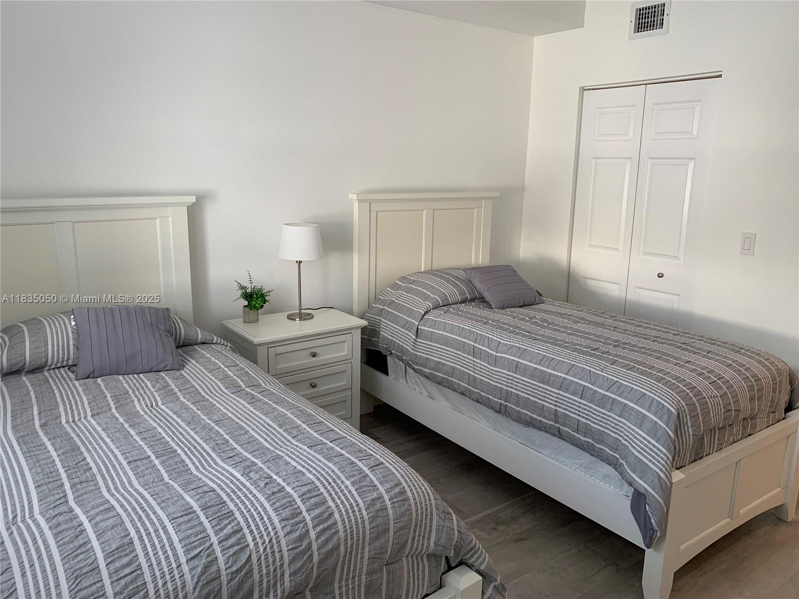 PORTO BELLAGIO CONDO - Residential Lease