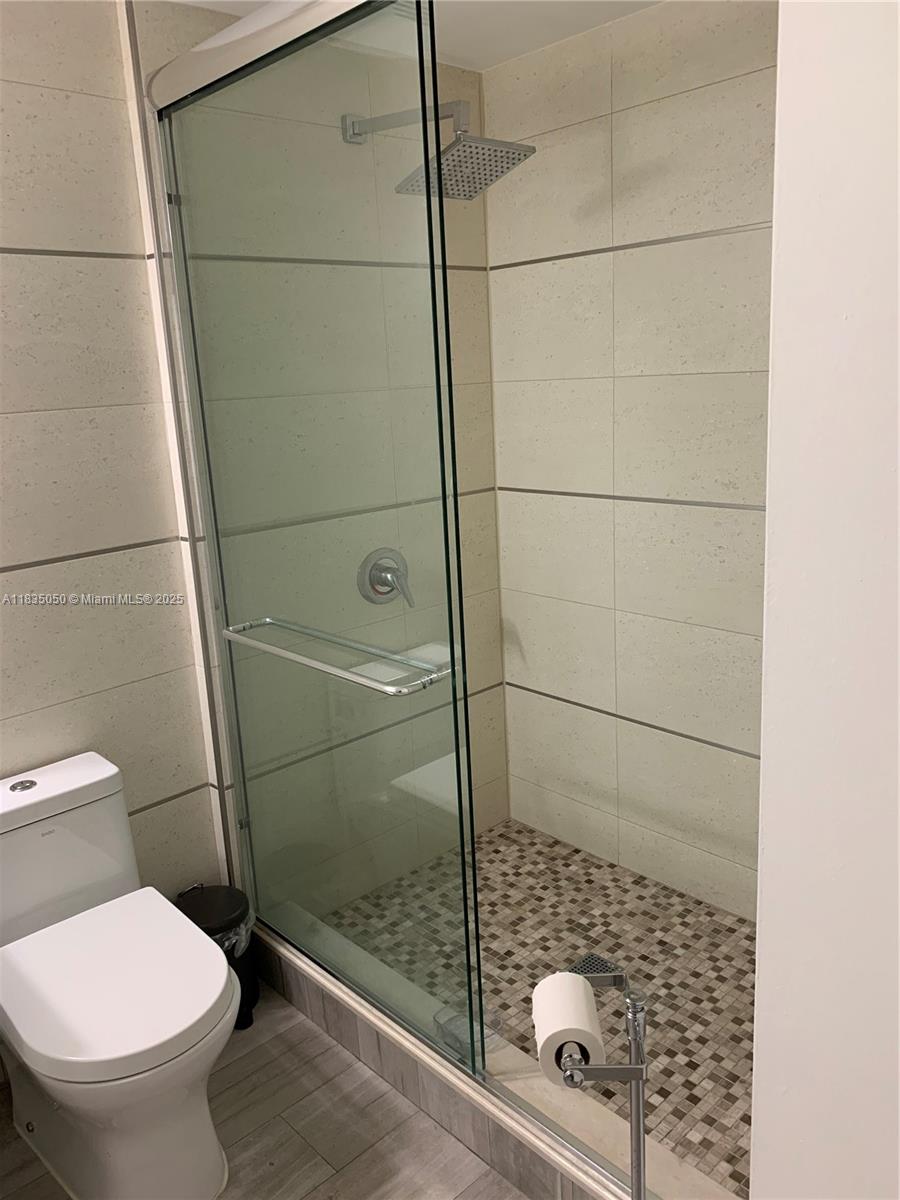 PORTO BELLAGIO CONDO - Residential Lease