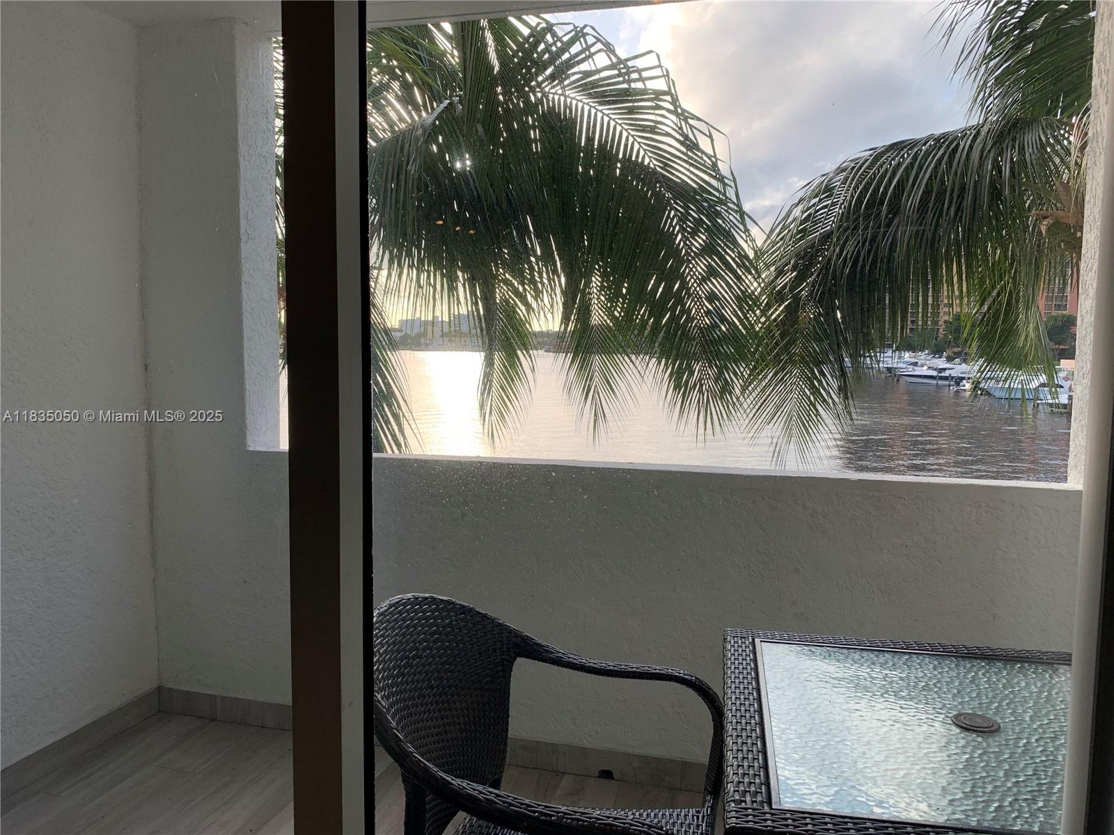 PORTO BELLAGIO CONDO - Residential Lease