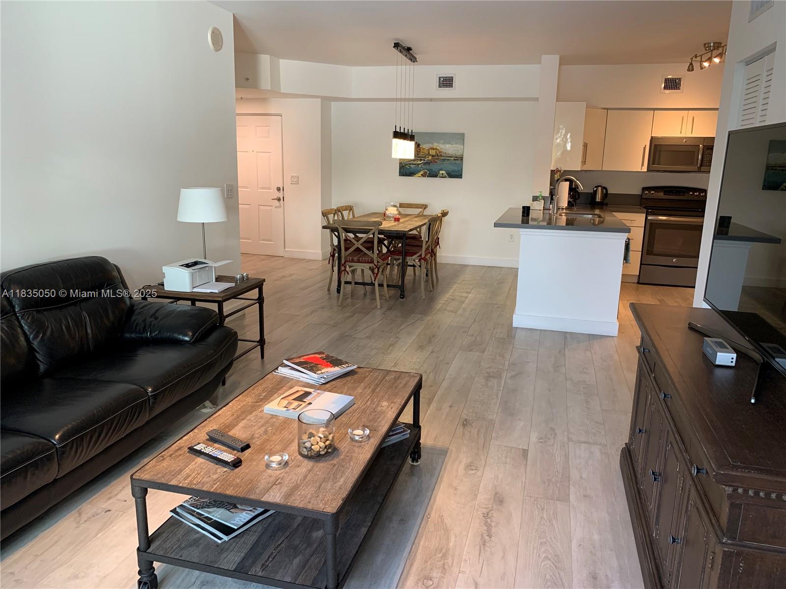 PORTO BELLAGIO CONDO - Residential Lease