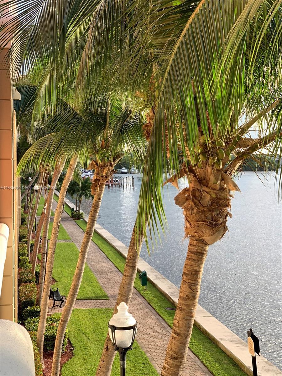 PORTO BELLAGIO CONDO - Residential Lease