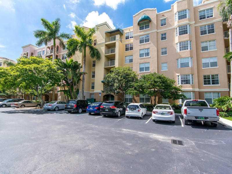 THE YACHT CLUB AT AVENTUR - Residential Lease
