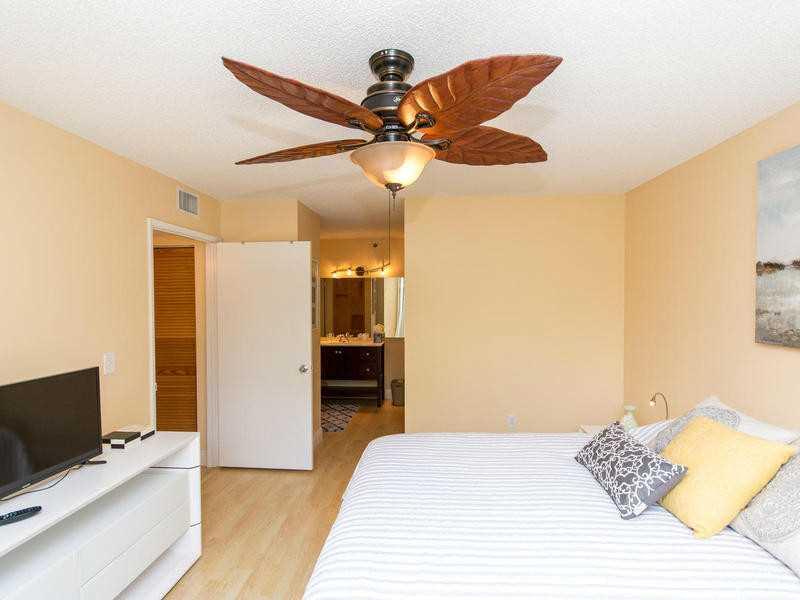 THE YACHT CLUB AT AVENTUR - Residential Lease