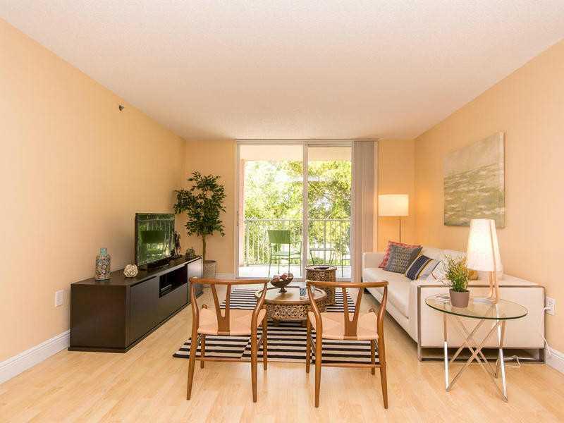 THE YACHT CLUB AT AVENTUR - Residential Lease