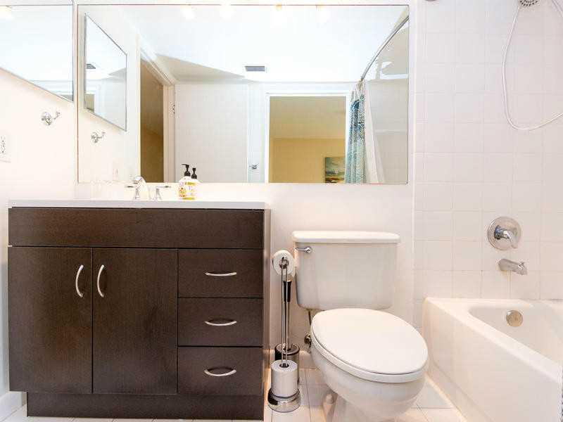 THE YACHT CLUB AT AVENTUR - Residential Lease