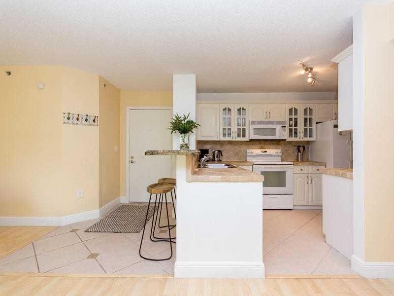 THE YACHT CLUB AT AVENTUR - Residential Lease