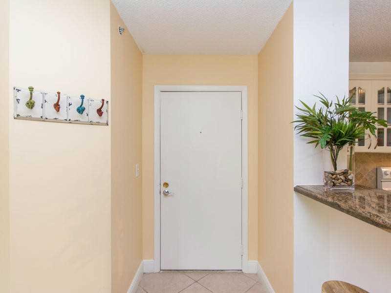THE YACHT CLUB AT AVENTUR - Residential Lease