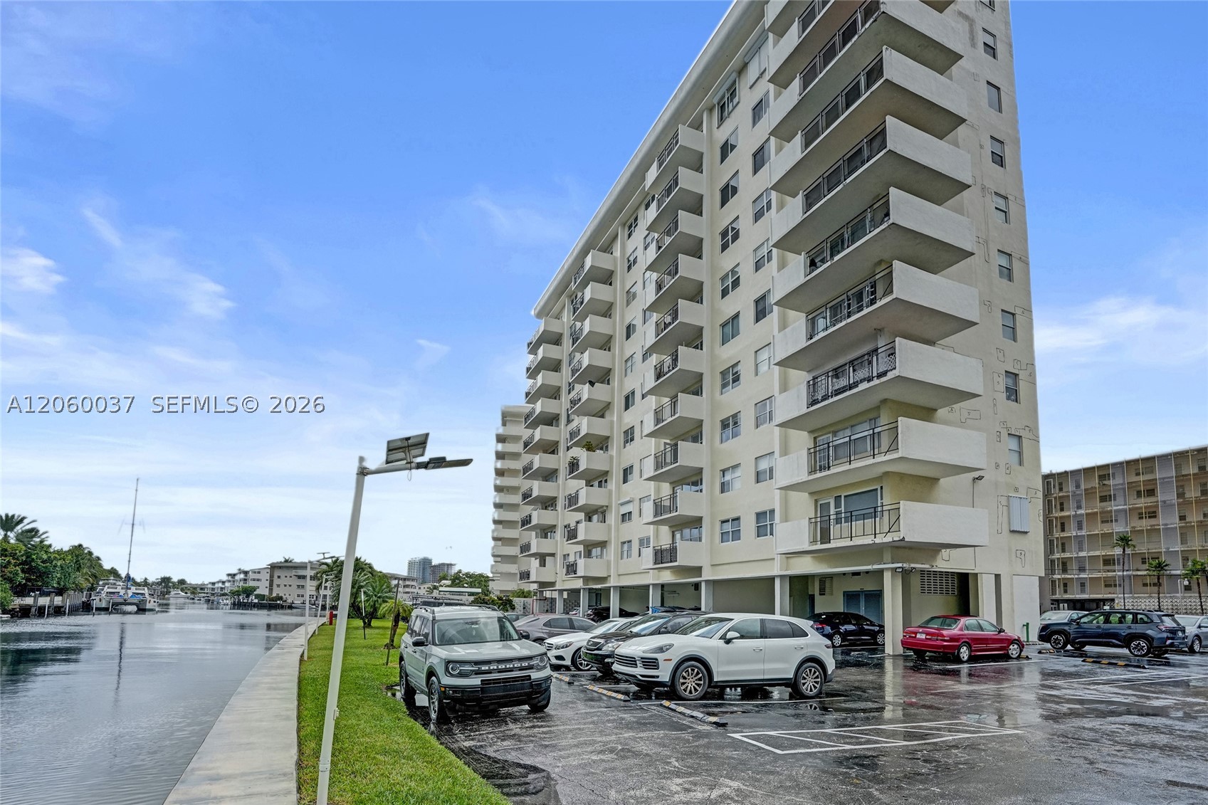 OCEAN VIEW TOWERS CONDO - Residential