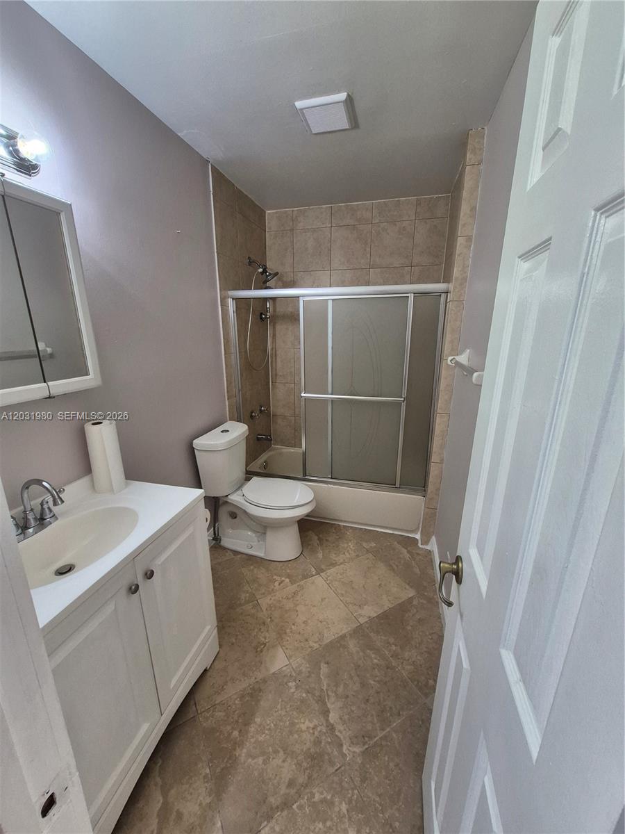 ROYAL PALM ESTATES - Residential