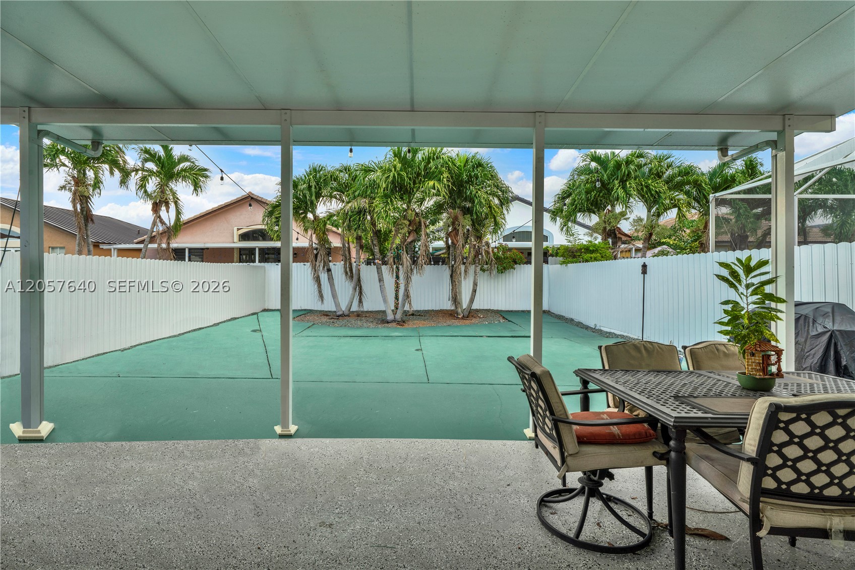 A B AT TAMIAMI TRAIL PHAS - Residential