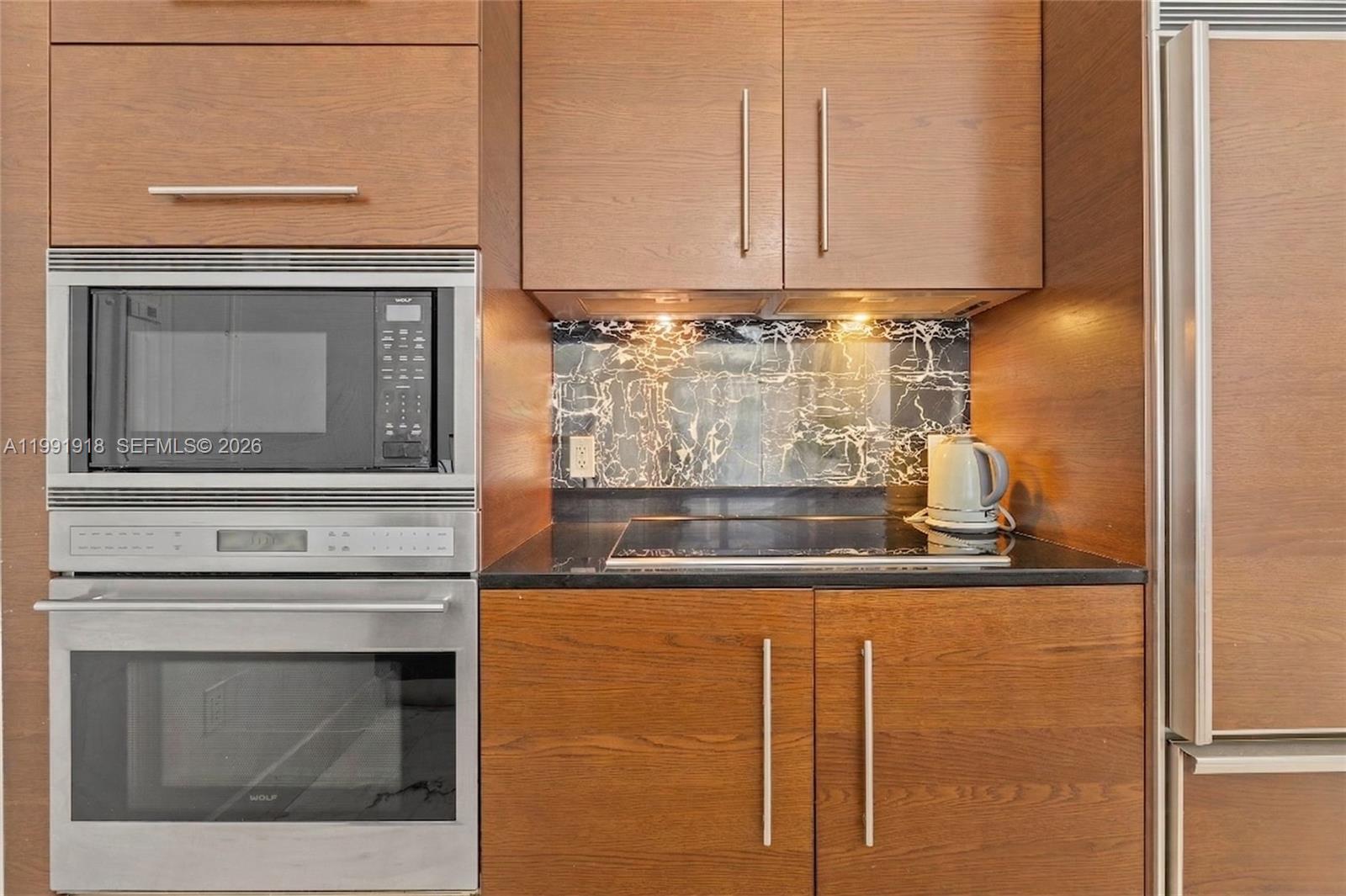ICONBRICKELL CONDO NO 1 - Residential