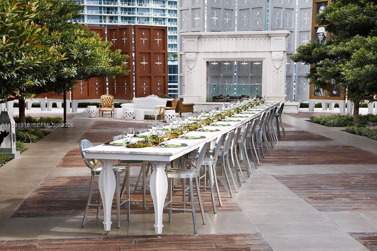 ICONBRICKELL CONDO NO 1 - Residential
