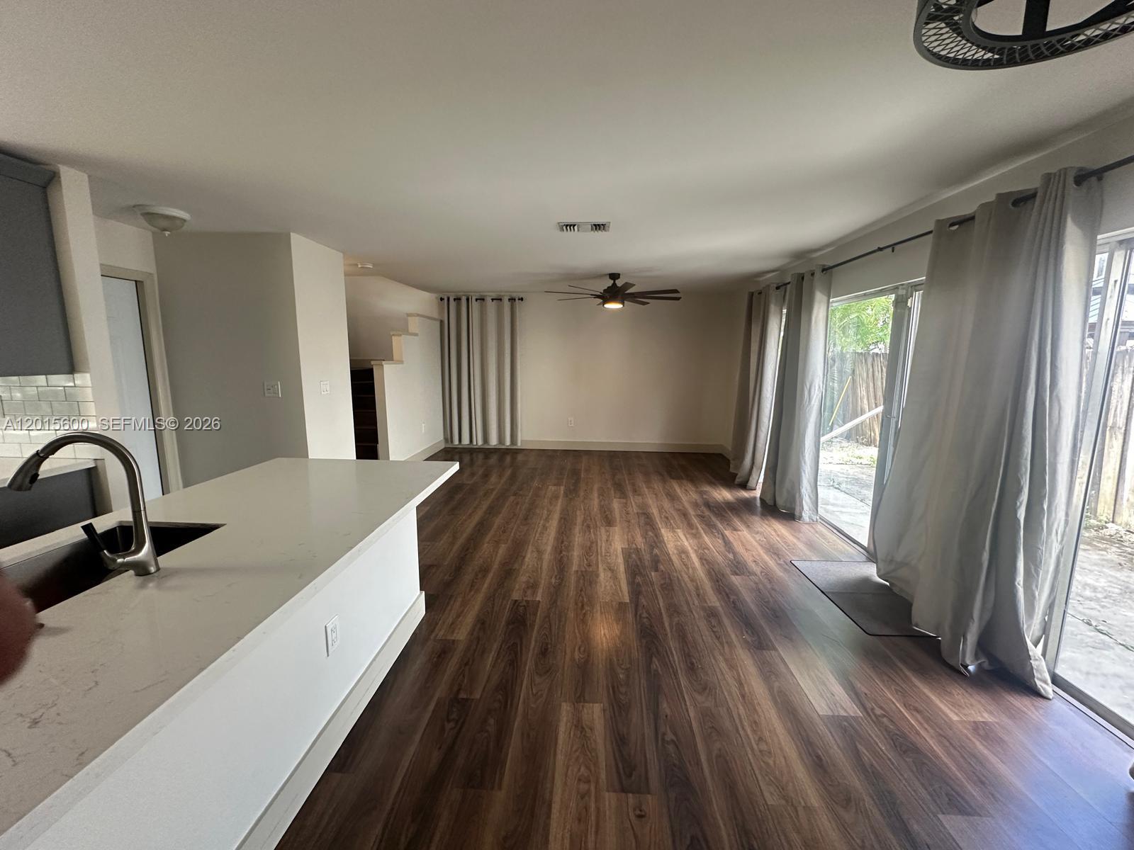 PANACHE SEC 3 - Residential