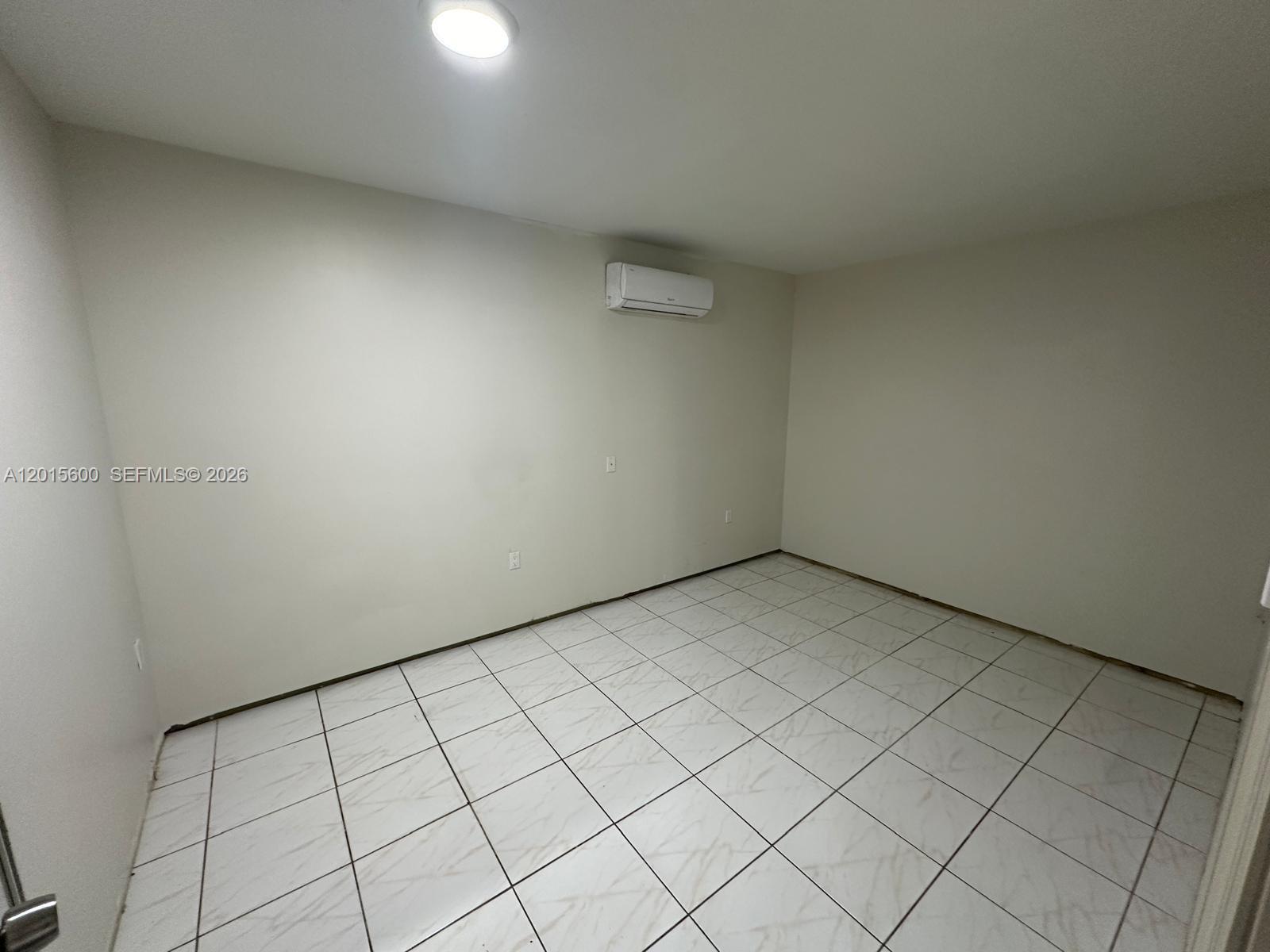 PANACHE SEC 3 - Residential