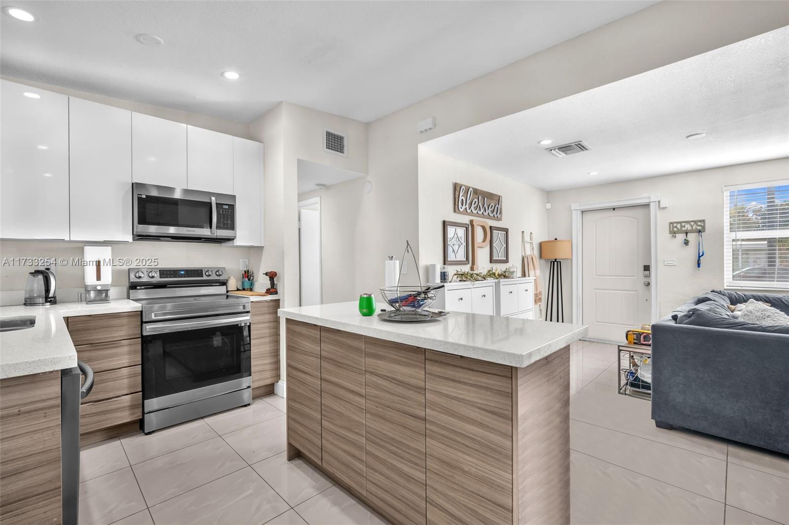 POMPANO BEACH HIGHLANDS 2 - Residential