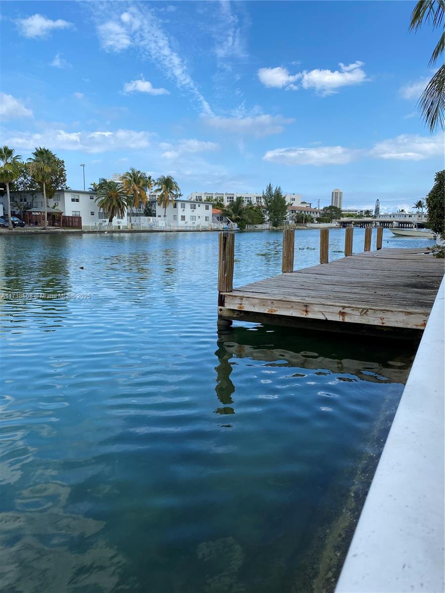 RIVE MARSEILLES CONDO - Residential Lease