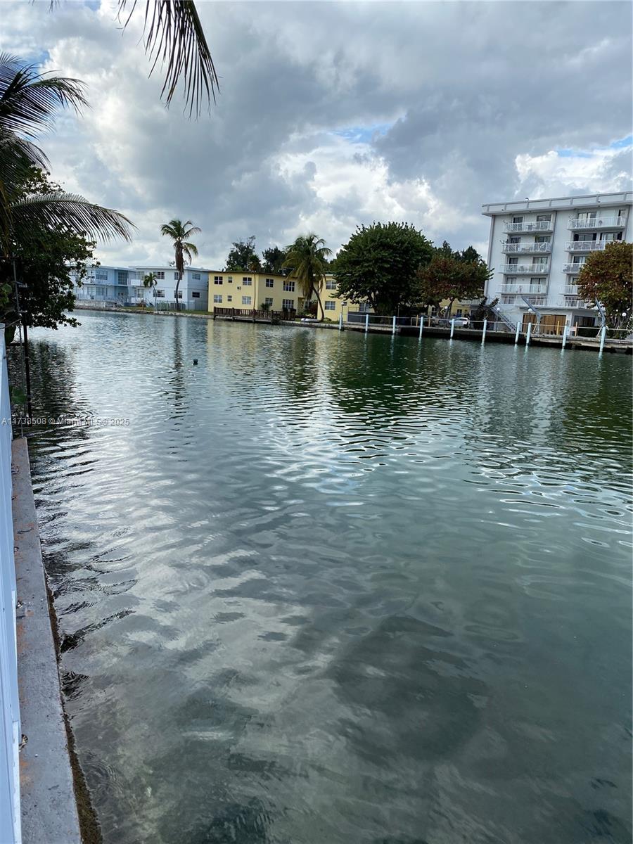 RIVE MARSEILLES CONDO - Residential Lease
