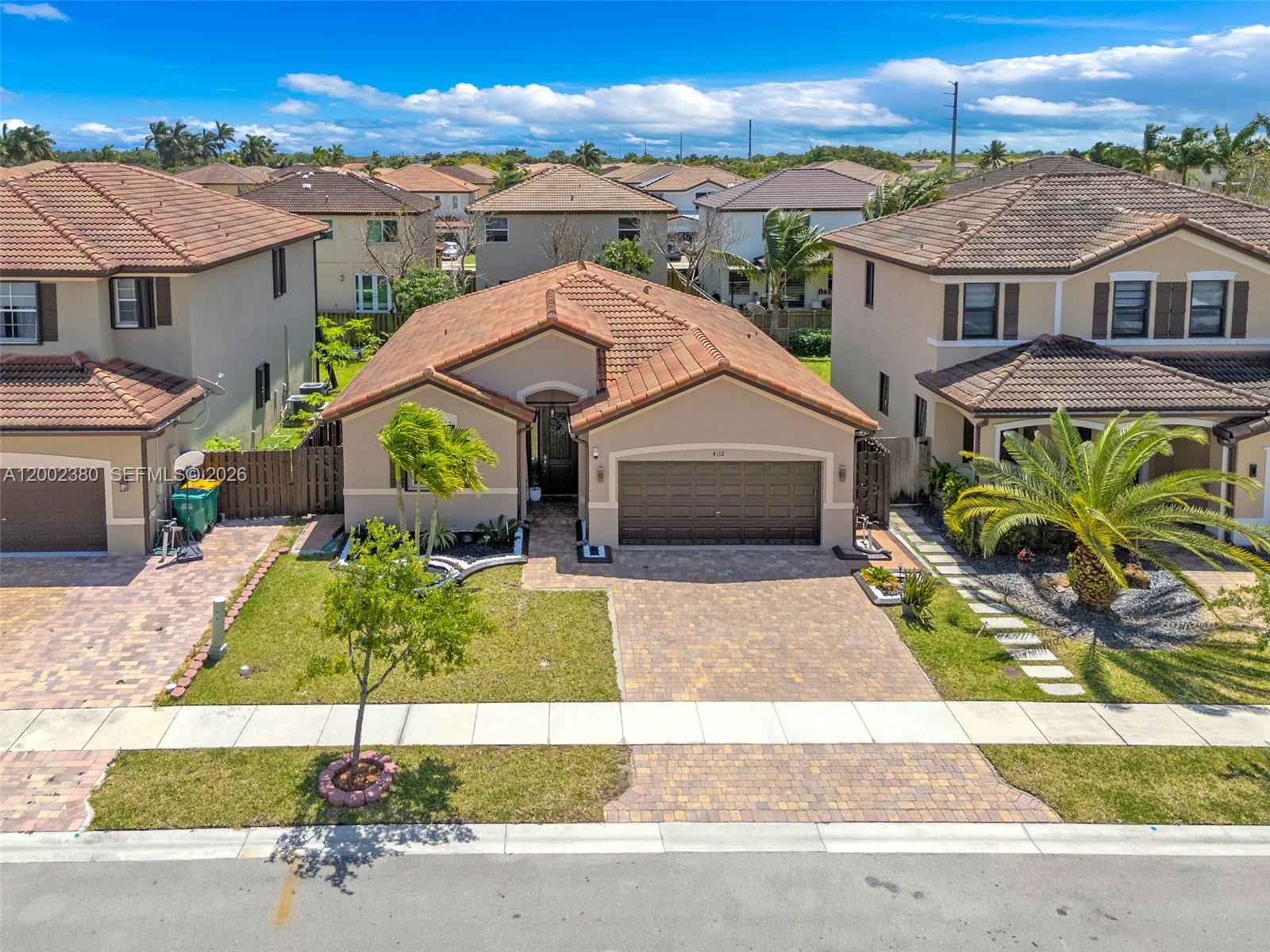 COUNTRY GARDENS SOUTH - Residential
