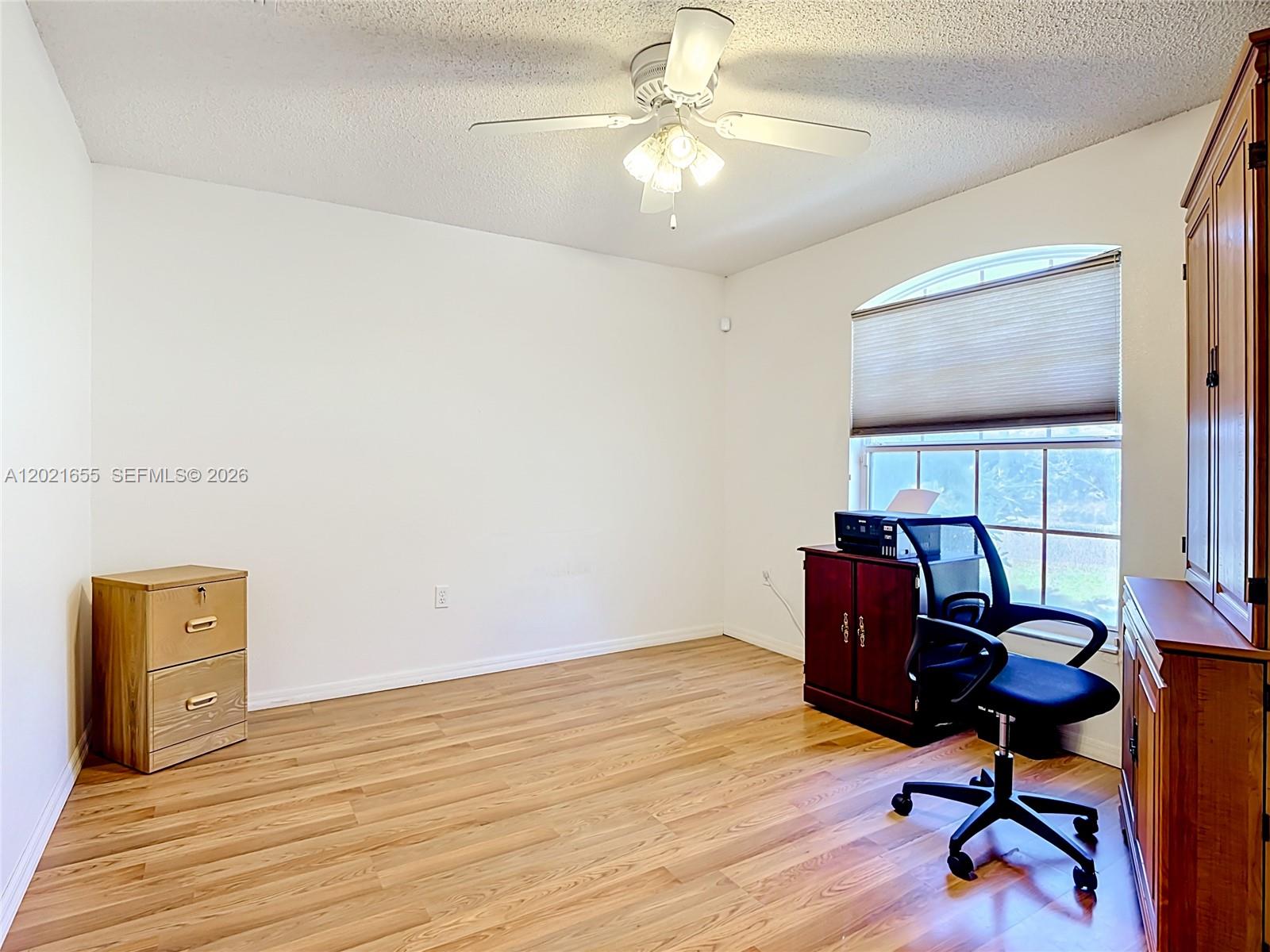 POINCIANA ESTATES SEC B - Residential